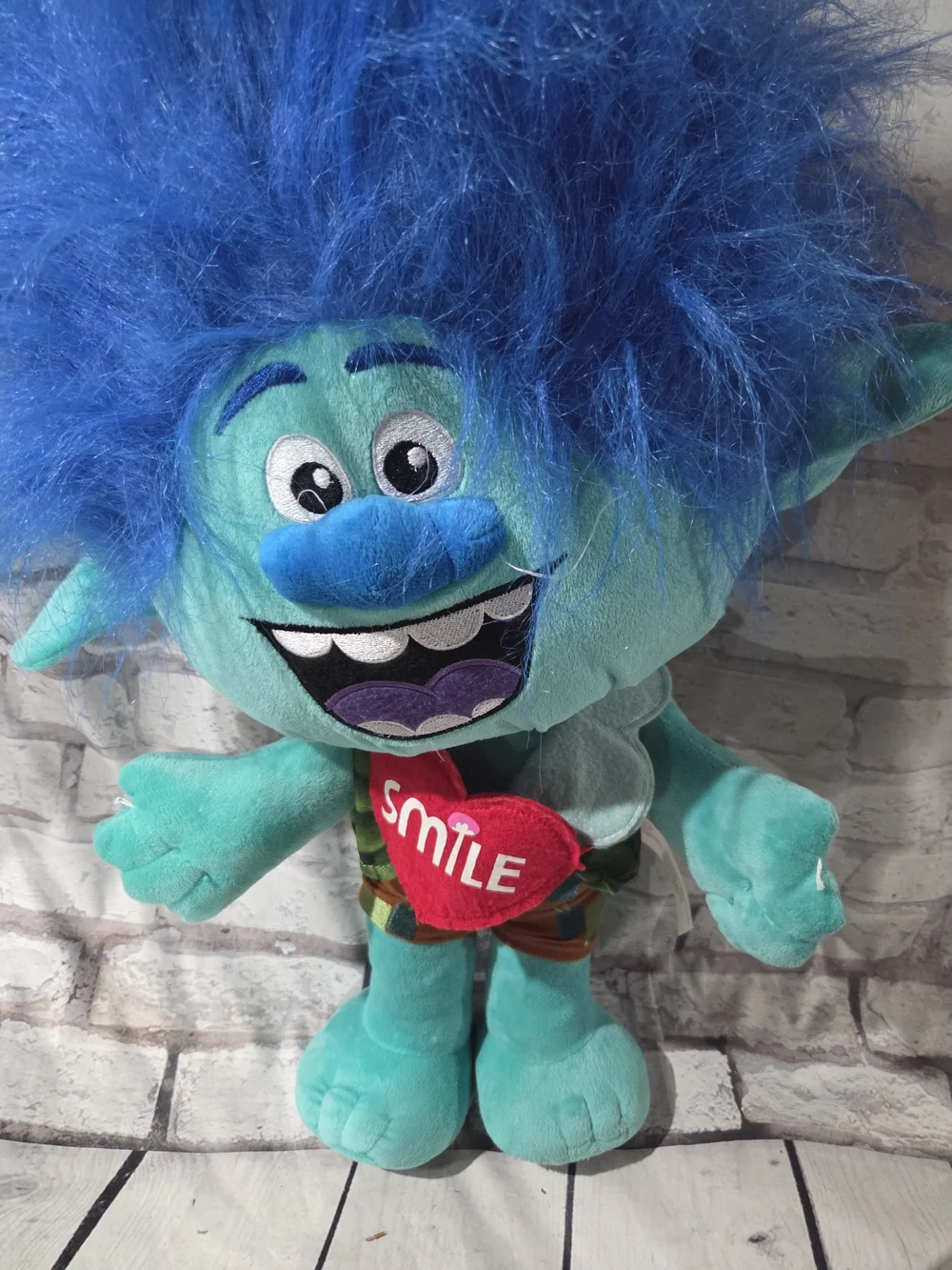 Trolls Valentine Door Greeter.  25 Inches